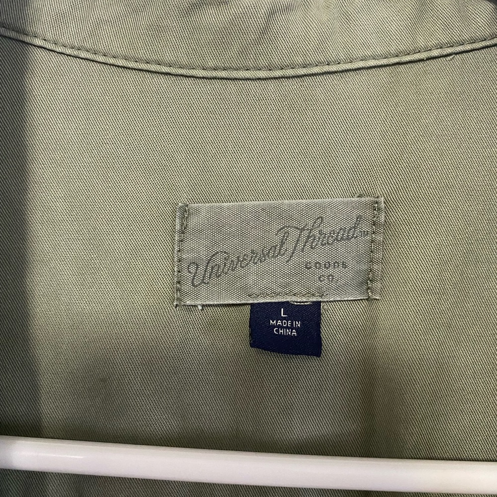 Universal Thread Shirt, Size Large - image 5